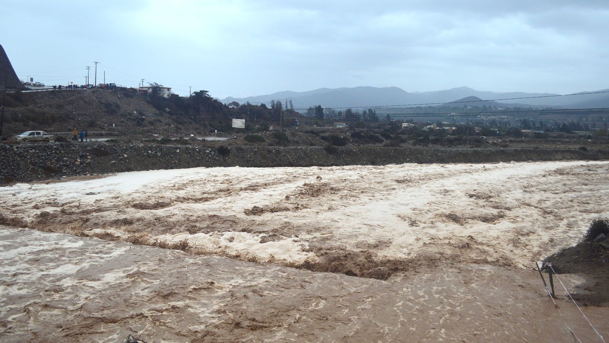 Imagen para: ¡ÚLTIMA HORA! Desborde del río Elqui deja a miles sin agua en La Serena y Coquimbo: Esto es lo que realmente pasó